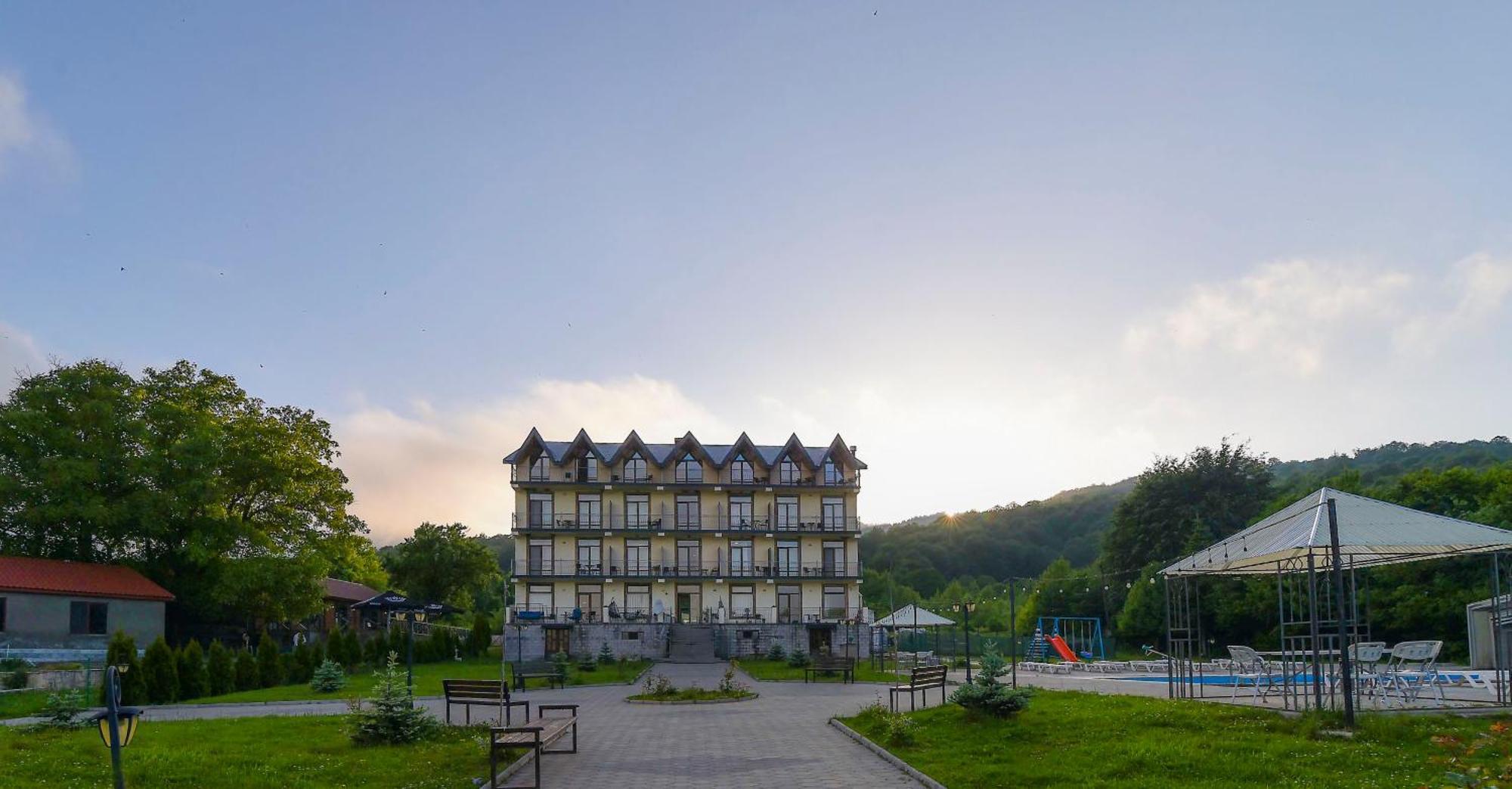 Hotel Shaori Nikortsminda 外观 照片