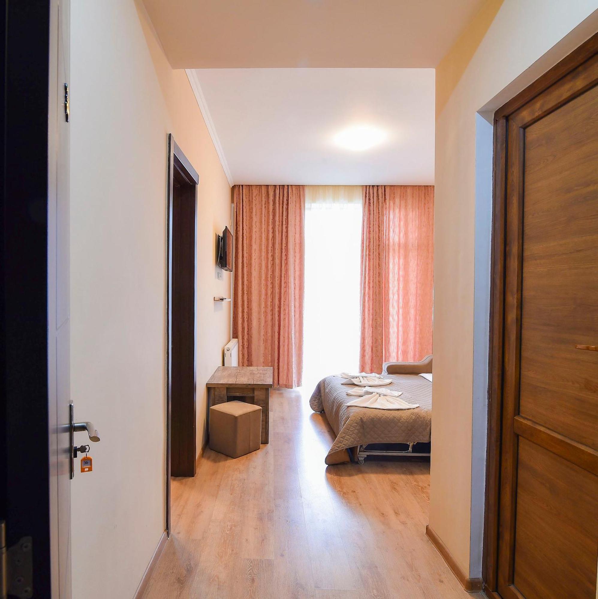 Hotel Shaori Nikortsminda 外观 照片
